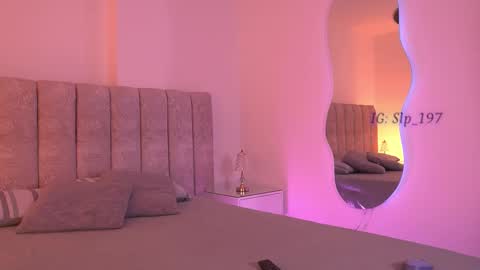 sara_lopee1 online show from 01/10/26, 11:56