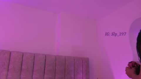 sara_lopee1 online show from 01/15/26, 11:59