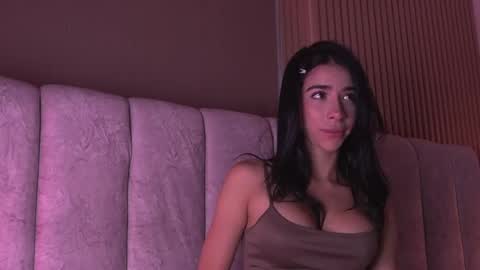 sara_lopee1 online show from 04/20/26, 11:57