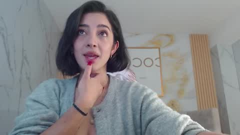 Sara  online show from 10/02/25, 02:02