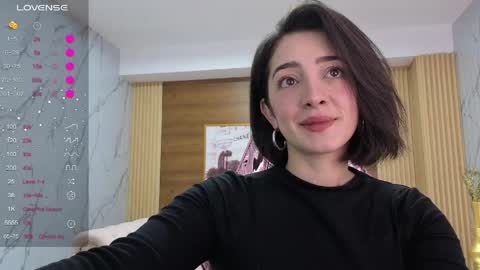 Snapshot of sara_lopez_s chatting on 04/18/26, 01:48 Sara online show from 04/18/26, 01:48