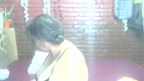 Sara love online show from 04/08/26, 05:29