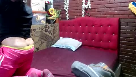 Sara love online show from 04/19/26, 06:46