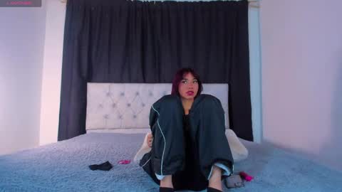 Sara  Neith online show from 04/23/26, 06:36