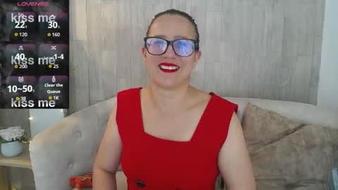 Sara   online show from 04/22/26, 08:10