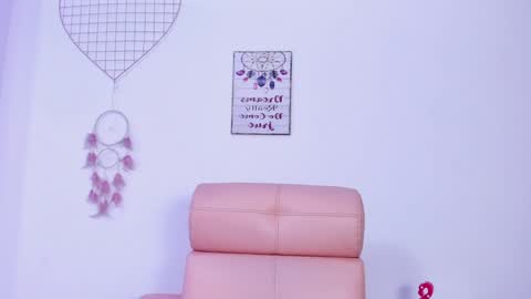 Snapshot of sara_mattel chatting on 01/08/25, 06:52 Sara online show from 01/08/25, 06:52