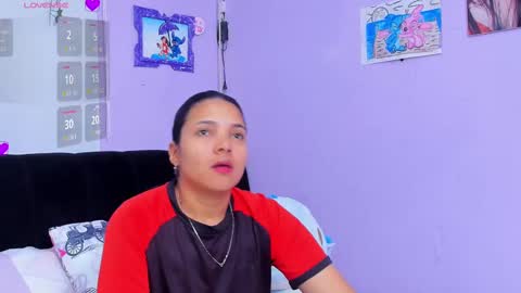 Snapshot of sara_mendez2_ chatting on 09/16/25, 11:39 Sara Mendez online show from 09/16/25, 11:39