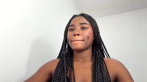 Sara online show from 02/01/26, 01:59