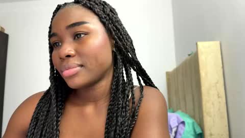 Sara online show from 03/28/26, 05:40