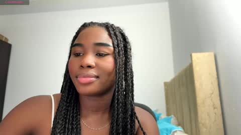 Sara online show from 04/12/26, 01:32