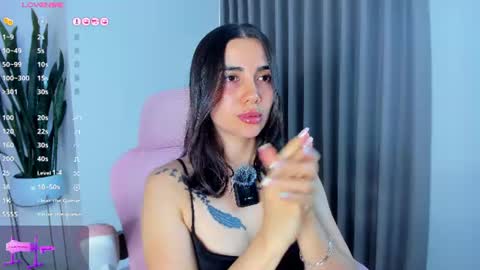 Sara online show from 06/23/26, 01:09