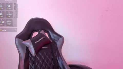 sara_roades online show from 11/14/25, 07:56