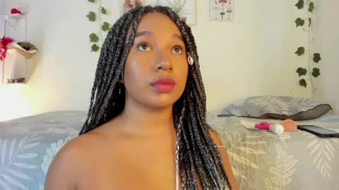 sara sofia online show from 01/19/25, 12:39