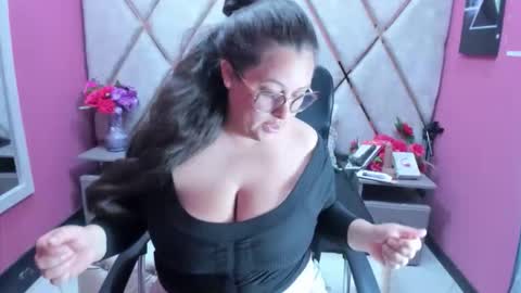 sara_thonson_ online show from 03/14/26, 04:40