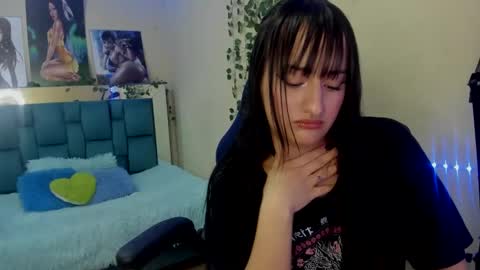 Sarah Ramirez online show from 02/03/25, 02:55