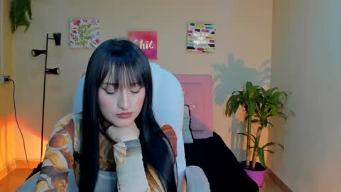 Sarah Ramirez online show from 02/07/25, 03:19