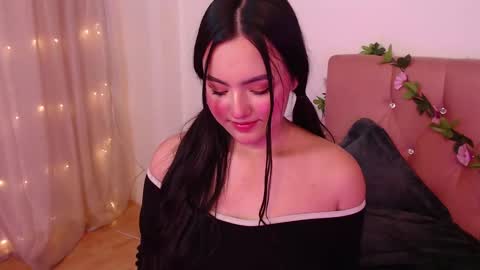          online show from 02/12/25, 09:22