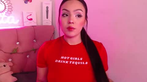          online show from 10/22/25, 03:45