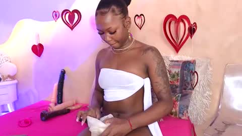 saraaguzman online show from 02/26/26, 07:24