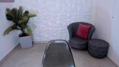 Sara online show from 12/19/24, 07:29