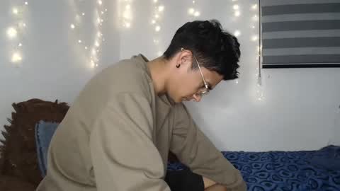 sara and thomas online show from 01/30/25, 03:00