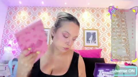 SaraAvila  online show from 04/21/26, 07:17