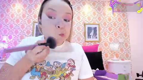 SaraAvila  online show from 07/25/26, 07:33