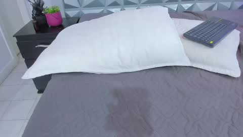 Sara Blandon online show from 02/20/25, 11:32