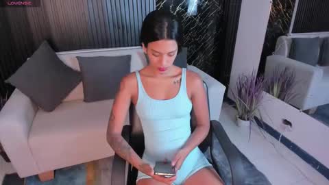 Sara  Everyday From 1430 to 2130 Col Time online show from 09/24/25, 10:51