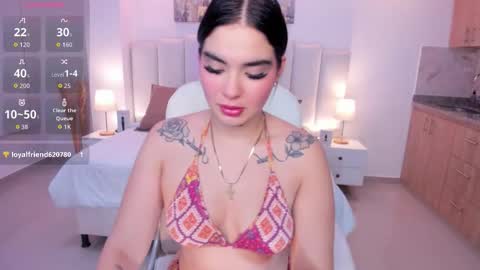 Snapshot of saracruz_1 chatting on 02/26/26, 02:43 saracruz online show from 02/26/26, 02:43