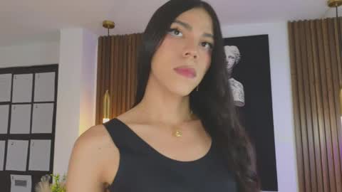 Sara online show from 04/28/26, 07:41