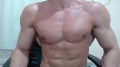 saradorj92 online show from 10/27/25, 05:00