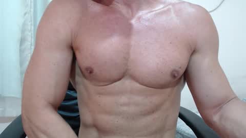 saradorj92 online show from 01/09/26, 12:24