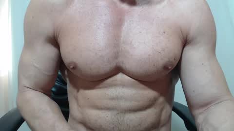 saradorj92 online show from 04/20/26, 05:05