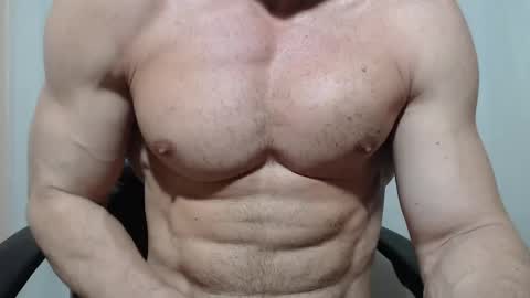 saradorj92 online show from 04/24/26, 05:10