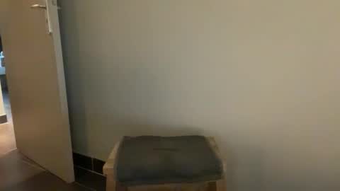 Sara Fossette online show from 12/02/25, 10:20