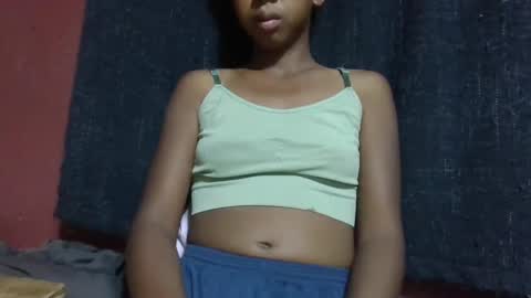 Snapshot of sarah146341 chatting on 03/11/25, 09:34 sarah146341 online show from 03/11/25, 09:34