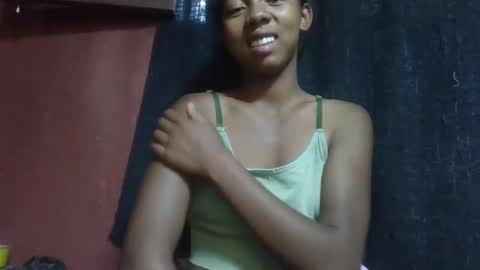 Snapshot of sarah146341 chatting on 03/12/25, 05:57 sarah146341 online show from 03/12/25, 05:57