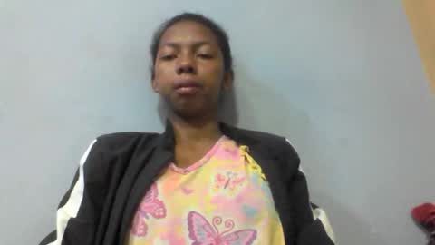 sarah146341 online show from 04/22/26, 04:04