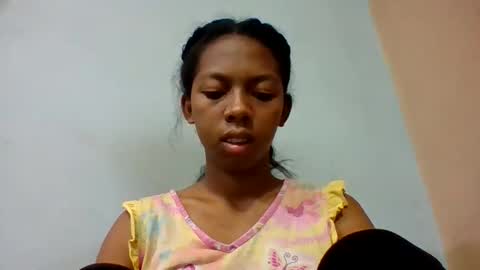 Snapshot of sarah146341 chatting on 05/25/26, 04:13 sarah146341 online show from 05/25/26, 04:13