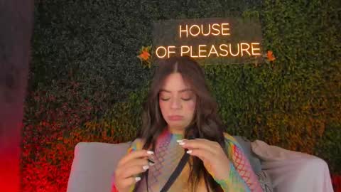 Sarah Bonneth online show from 02/27/26, 11:54