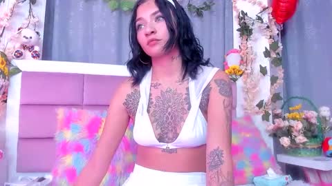 Sarah online show from 02/26/26, 03:49