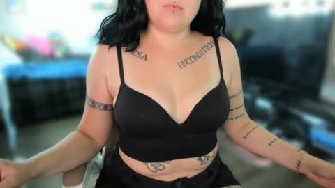 Sarah online show from 10/02/25, 05:09