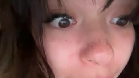 Snapshot of sarah_heart_aus chatting on 01/17/25, 01:56 Sarah Heart Aus online show from 01/17/25, 01:56