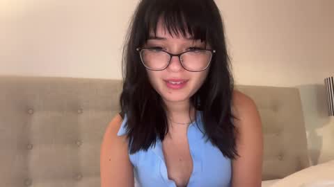 Snapshot of sarah_heart_aus chatting on 02/27/25, 04:41 Sarah Heart Aus online show from 02/27/25, 04:41