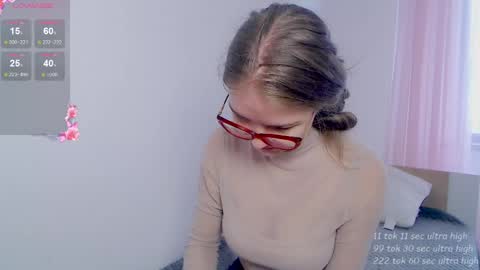 Sarah online show from 04/21/26, 11:27