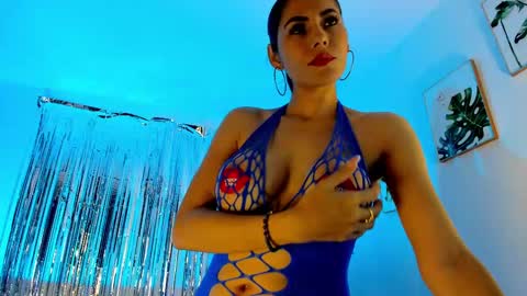 INSTAGRAM...sarah22 p online show from 02/24/25, 12:20