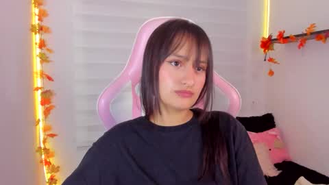 Sarah Ramirez online show from 11/13/25, 02:54