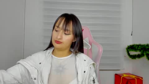 Sarah Ramirez online show from 11/24/25, 03:06