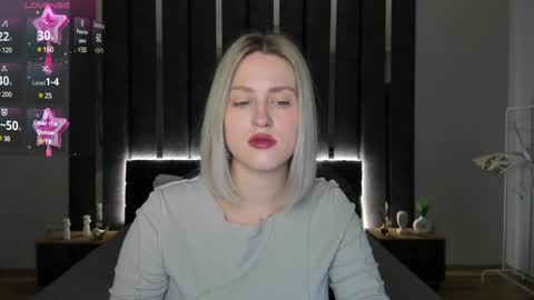 Sarah online show from 01/27/25, 12:43